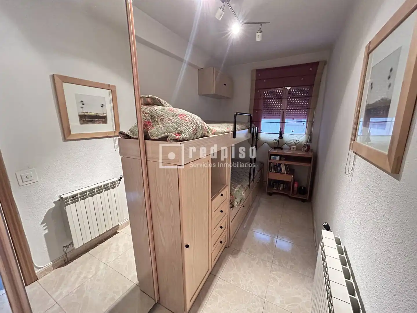 Habitación de Piso en venta en Madrid con Calefacción, Terraza y Amueblado