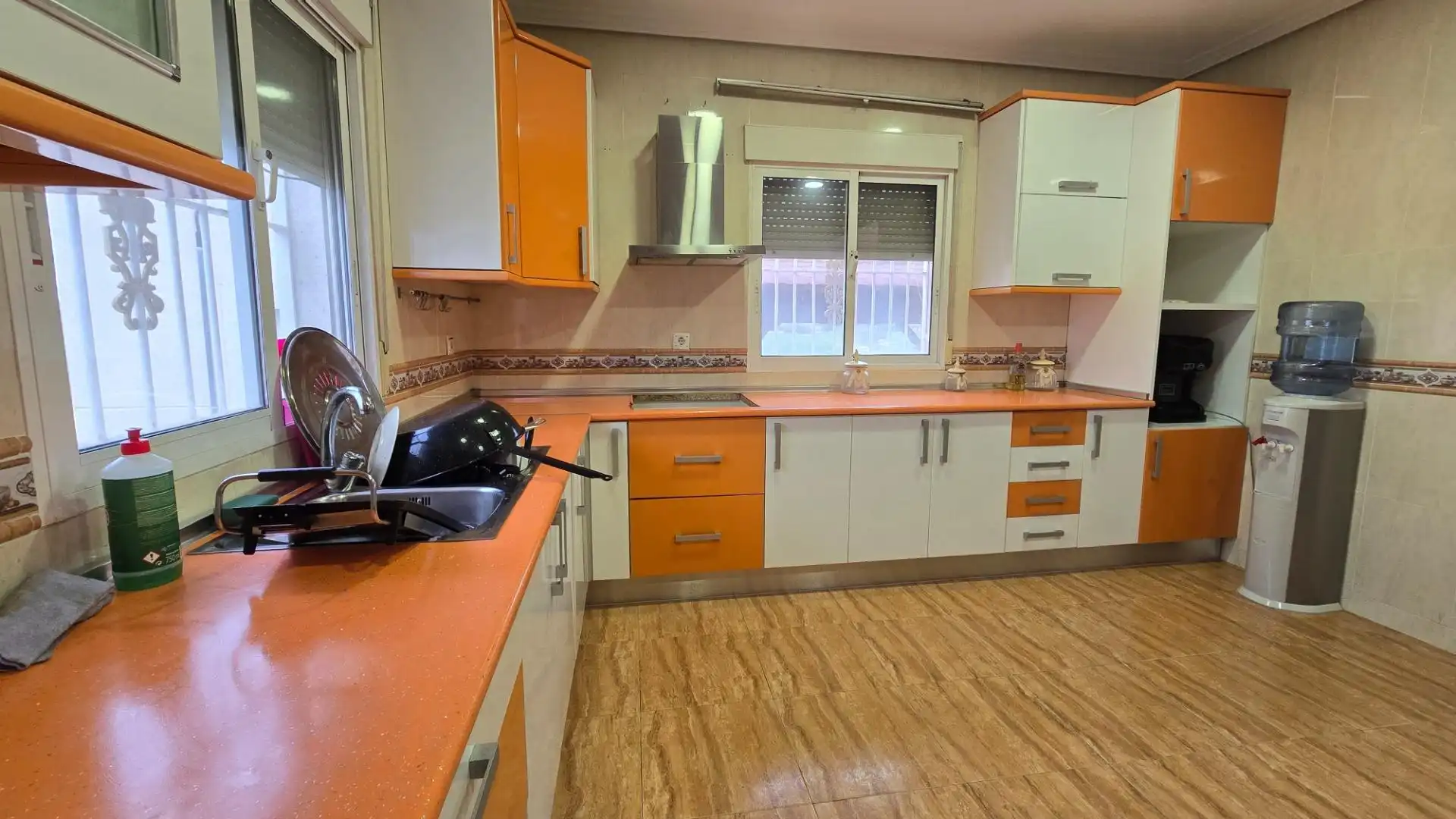 Cuina de Casa o xalet en venda en Elche / Elx amb Aire condicionat, Terrassa i Traster