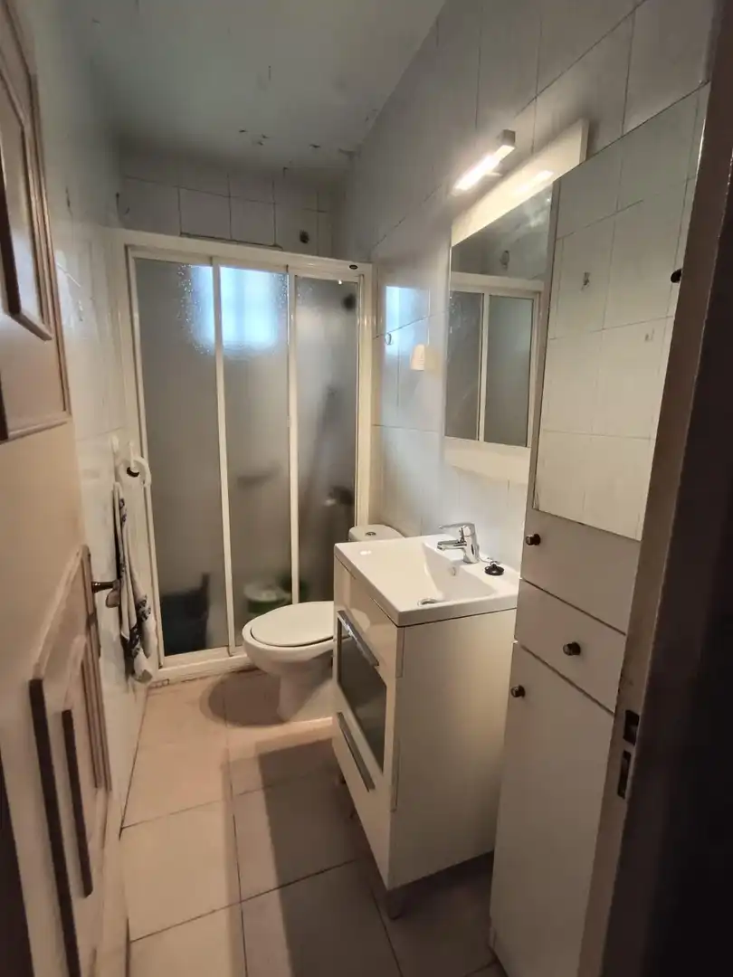 Baño de Piso en venta en Madrid con Calefacción y Alarma