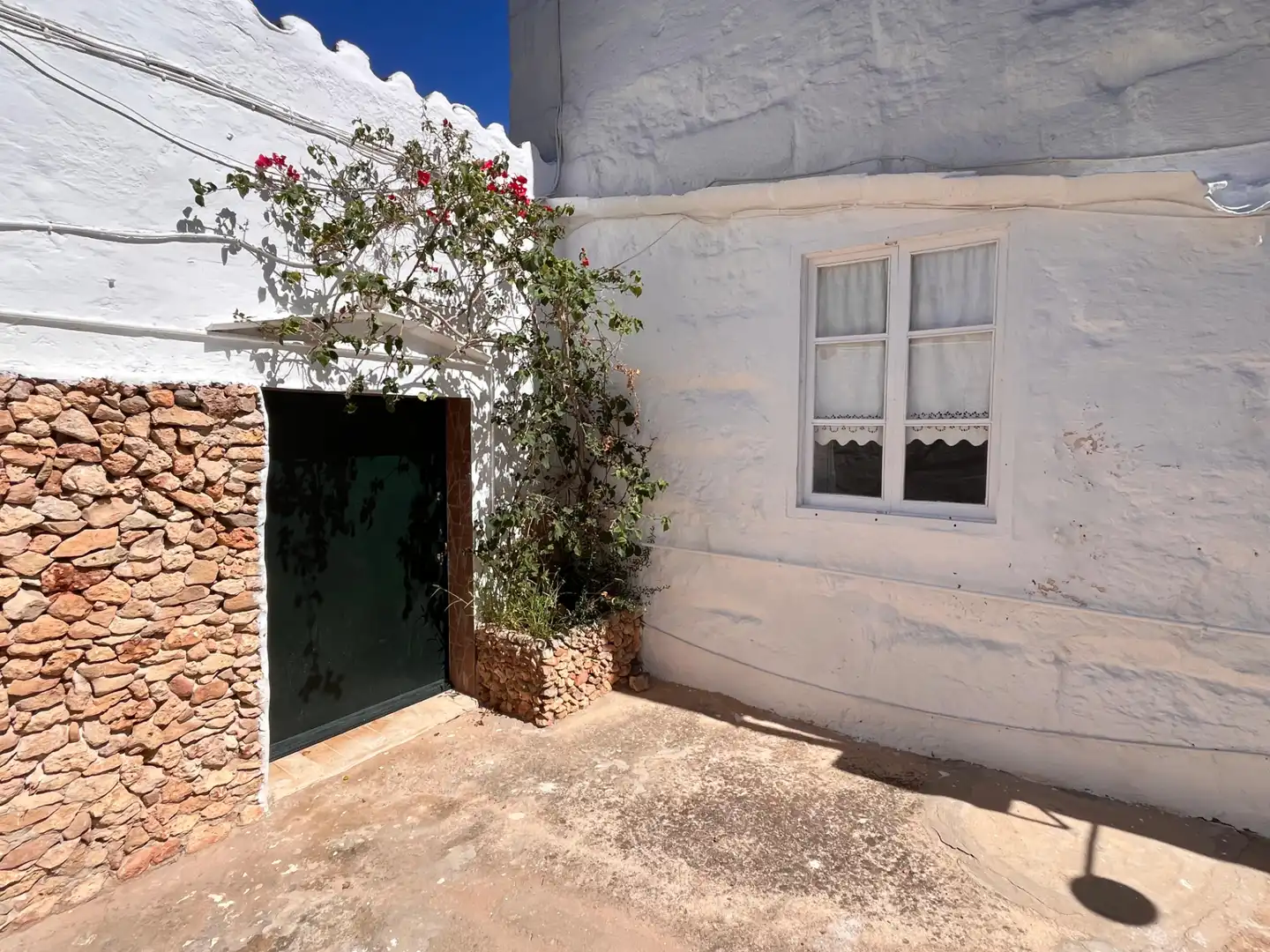 Vista exterior de Finca rústica en venta en Es Castell con Aire acondicionado, Calefacción y Jardín privado