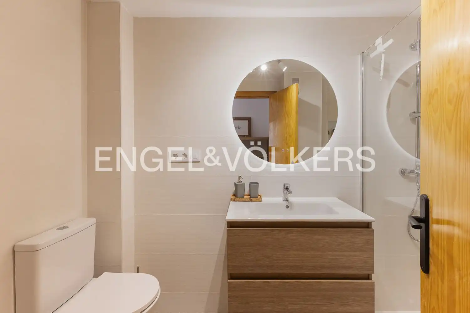 Bathroom of Flat for rent in Sagunto / Sagunt  with Heating, Private garden and Terrace