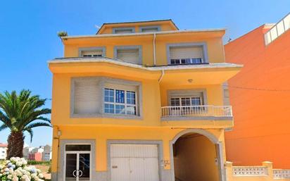 Exterior view of Flat for sale in Burela  with Terrace and Balcony