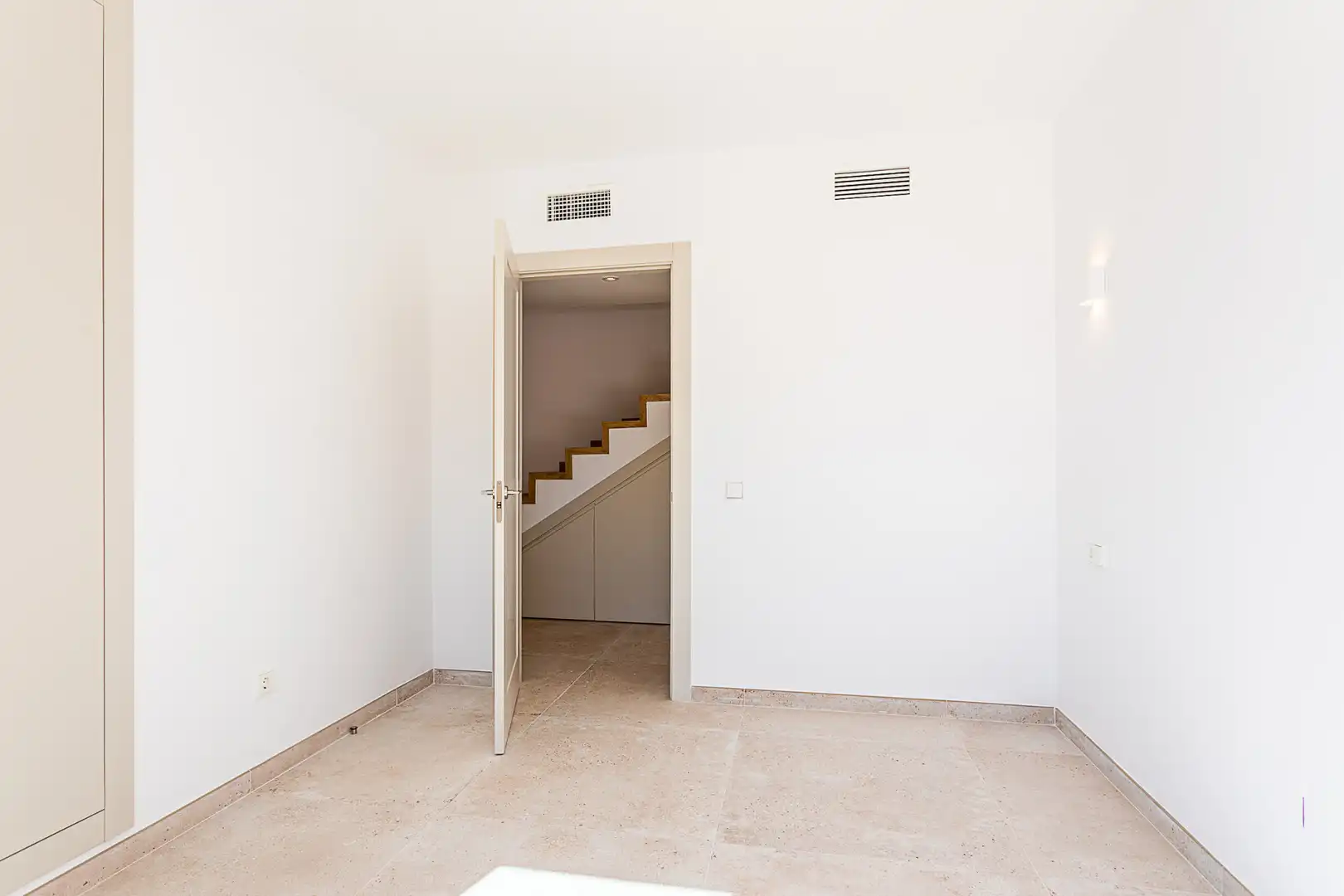 Ático en venta en Marbella con Aire acondicionado, Terraza y Trastero