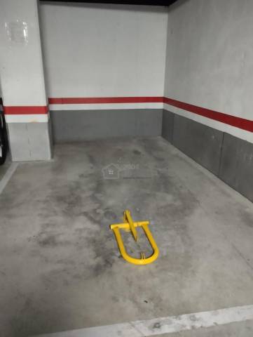 Garaje en Alquiler en Carrer Tramuntana en Mirador de la Cala - Benimar