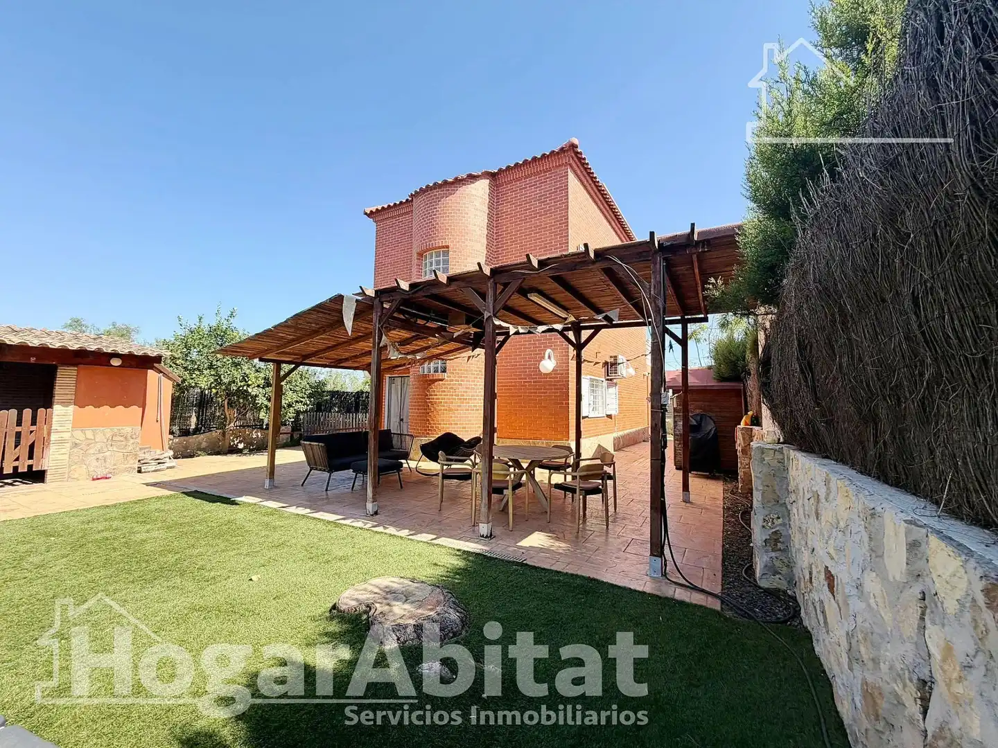 Exterior view of Houses for sale in Moncada  with Air Conditioner, Heating and Private garden