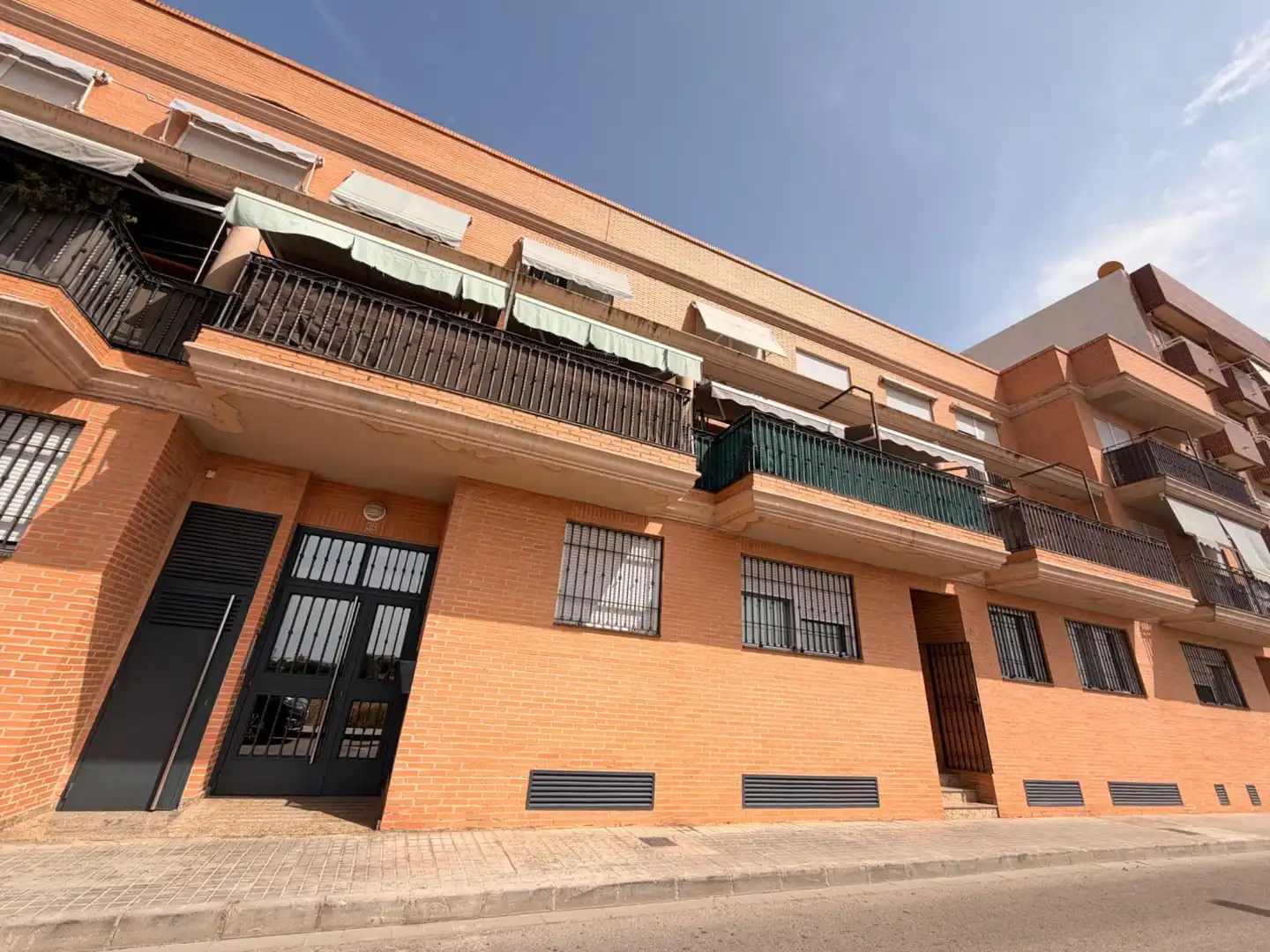 Flat for sale in Avenida PRINCEPS D'ASTURIES, Massalfassar
