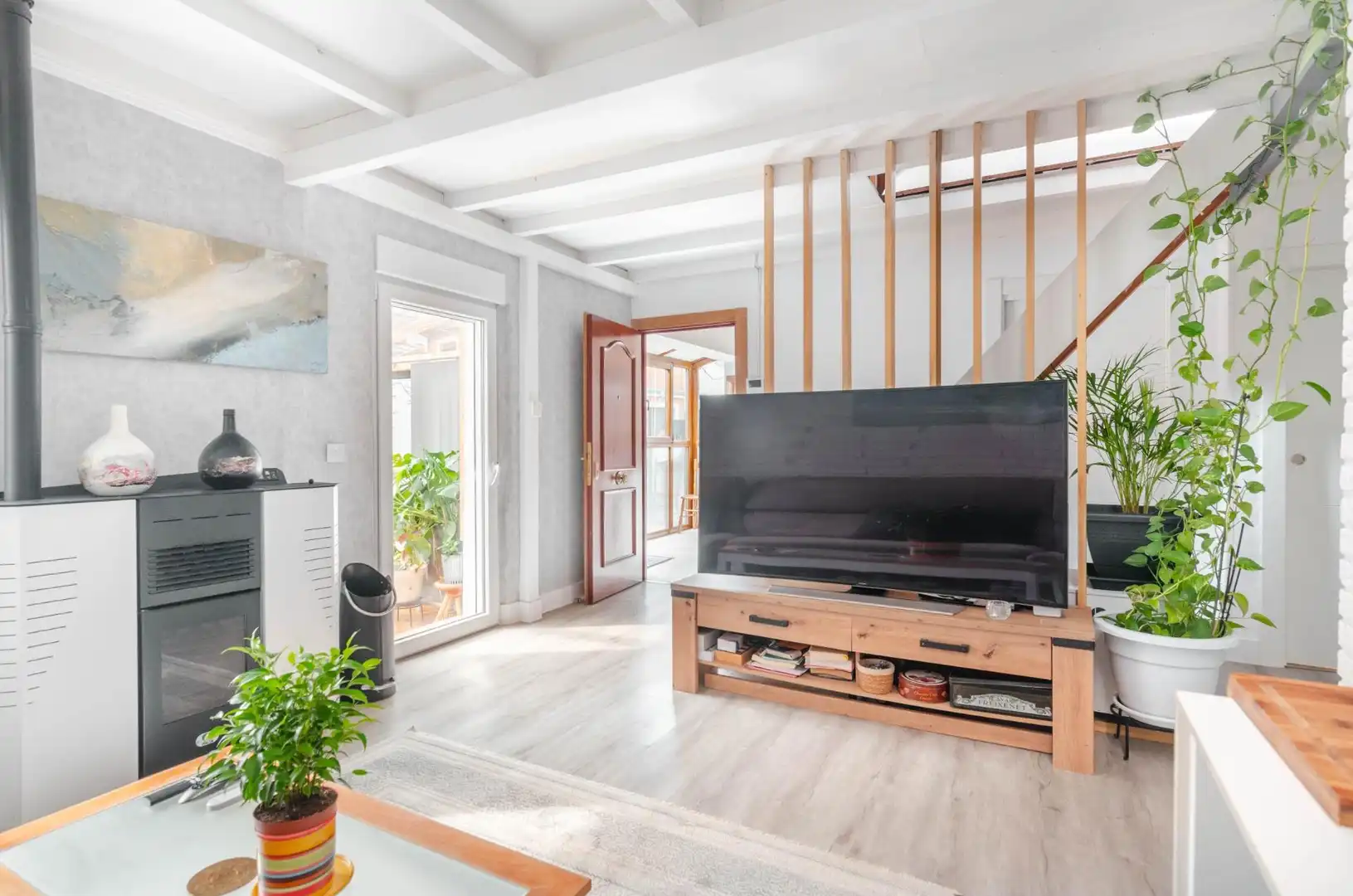 Sala d'estar de Casa o xalet en venda en Gijón  amb Aire condicionat, Calefacció i Jardí privat