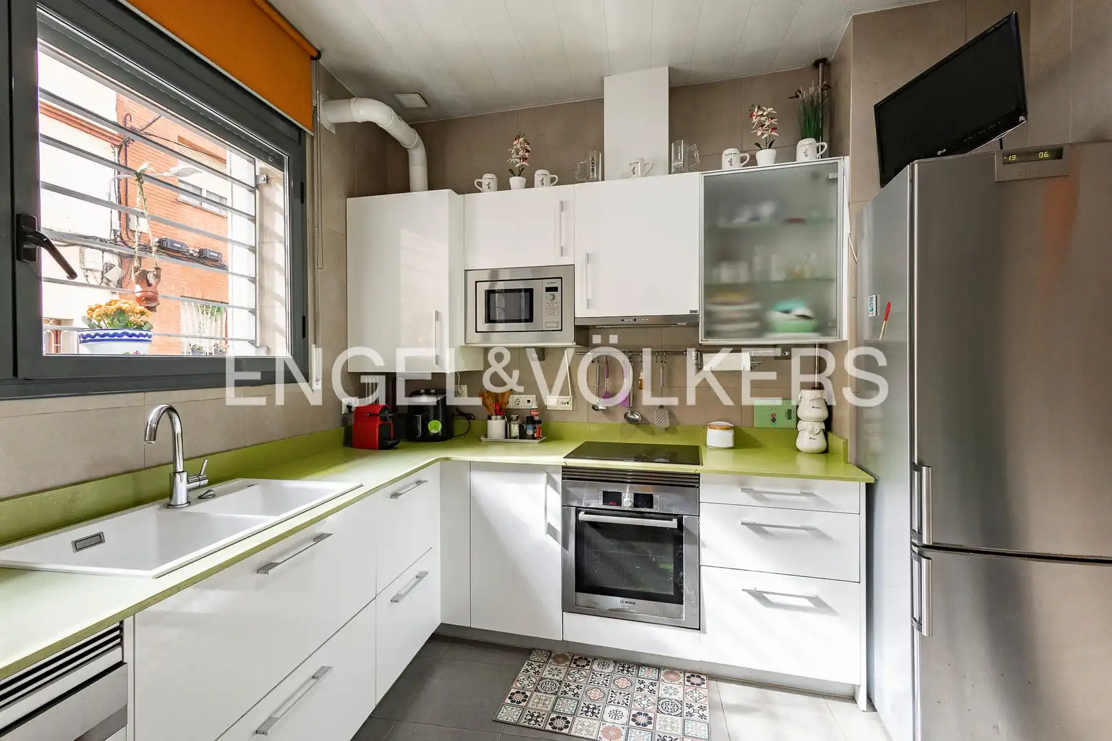Casa a schiera con balcone in vendita a Fontsanta - Fatjó, imagen 3
