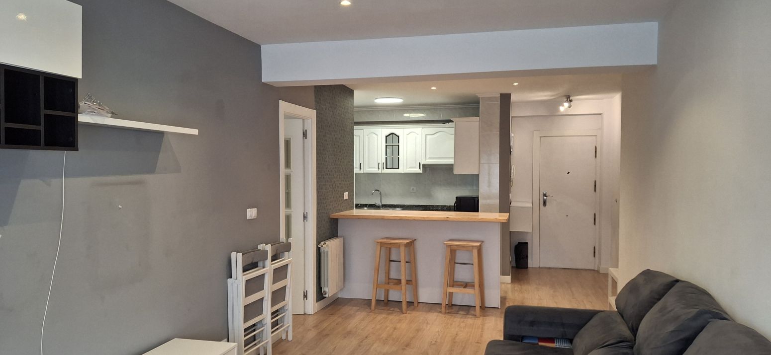 Flat to rent in Torrelavega - AV CABUERNIGA, Covadonga - Campuzano - Ciudad Vergel