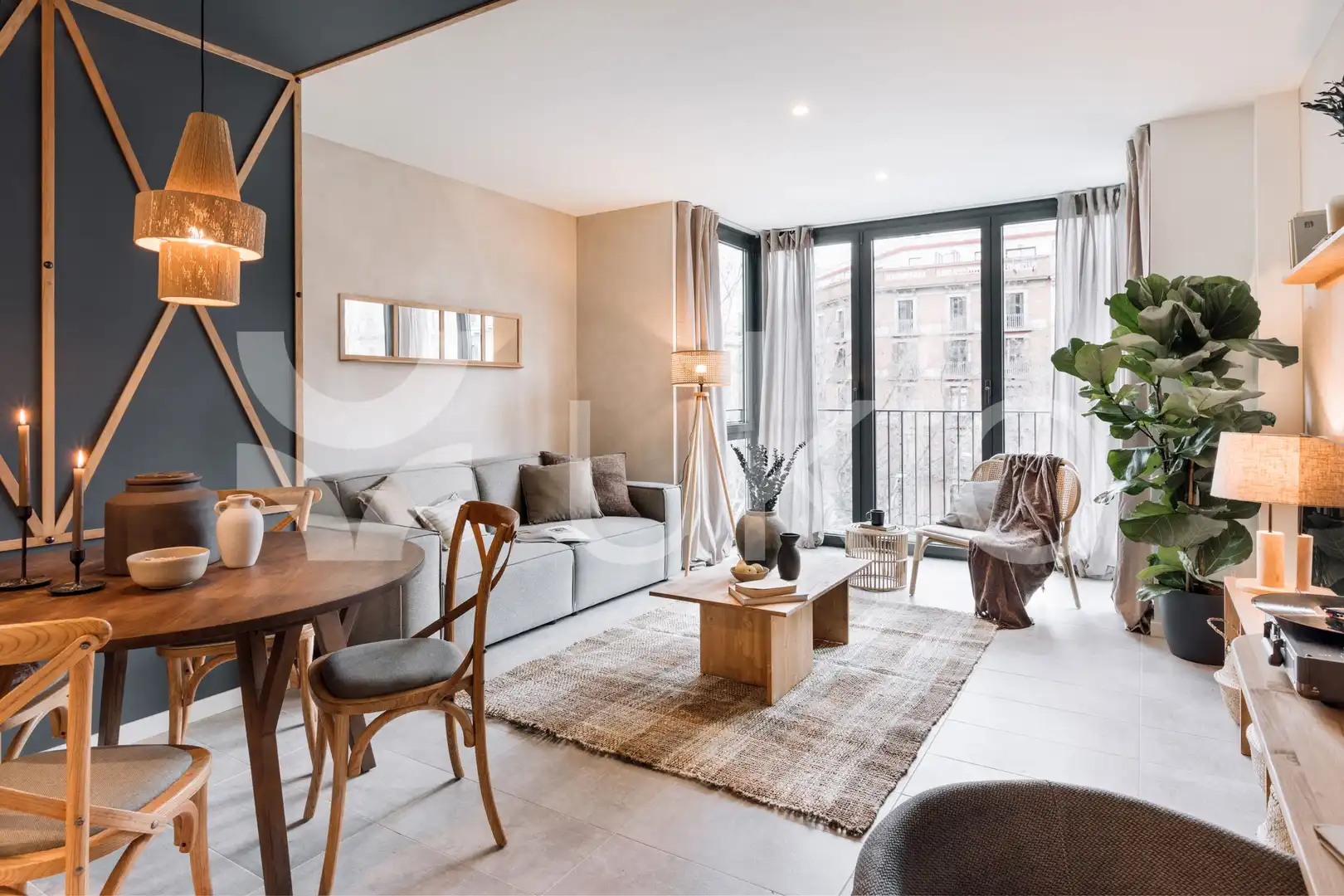 Apartamento con ascensor en alquiler en Gran Via de les Corts Catalanes, imagen 2