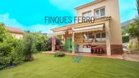 Exterior view of House or chalet for sale in L'Ametlla del Vallès  with Terrace and Swimming Pool
