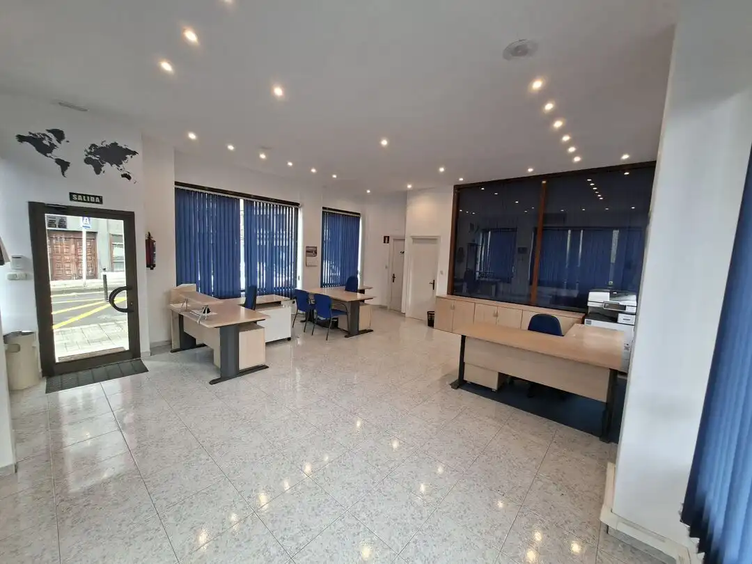 Local comercial de lloguer a Abadiño, imagen 3