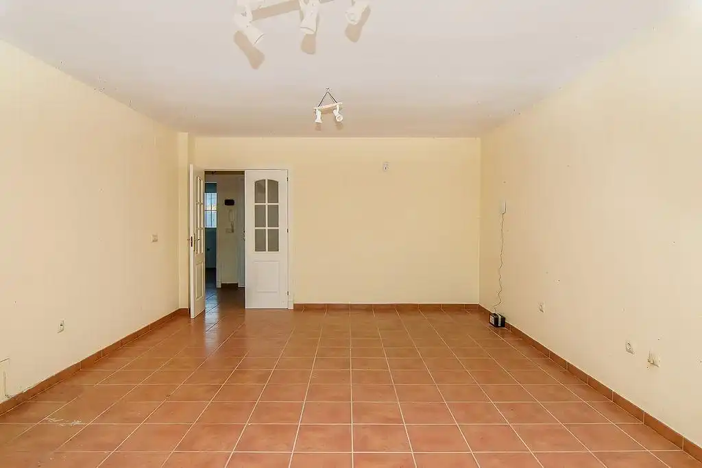 Casa adosada en venda en Sanlúcar de Barrameda amb Jardí privat, Terrassa i Alarma