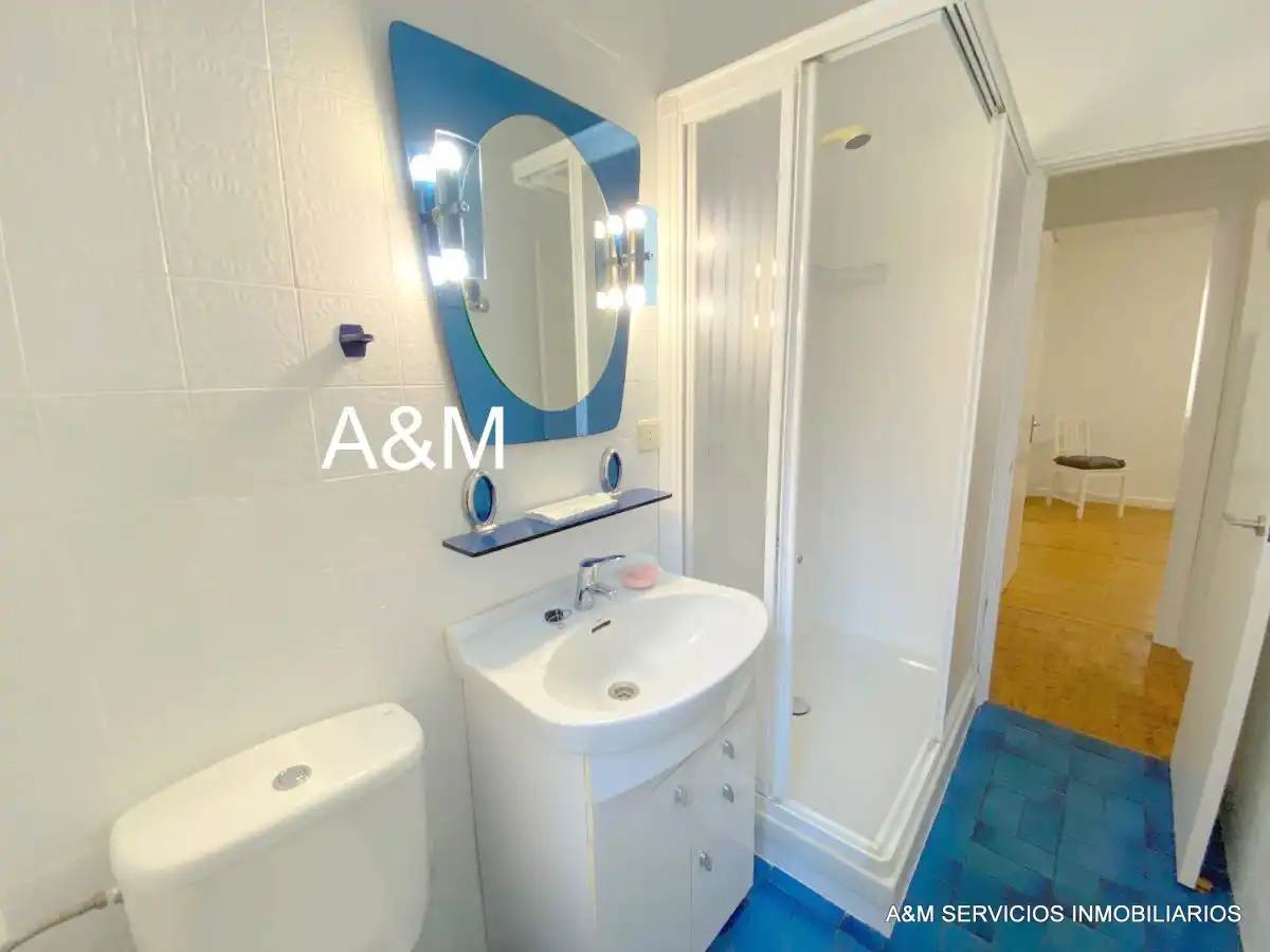 Bathroom of Flat for rent in Vitoria - Gasteiz  with Heating and Furnished