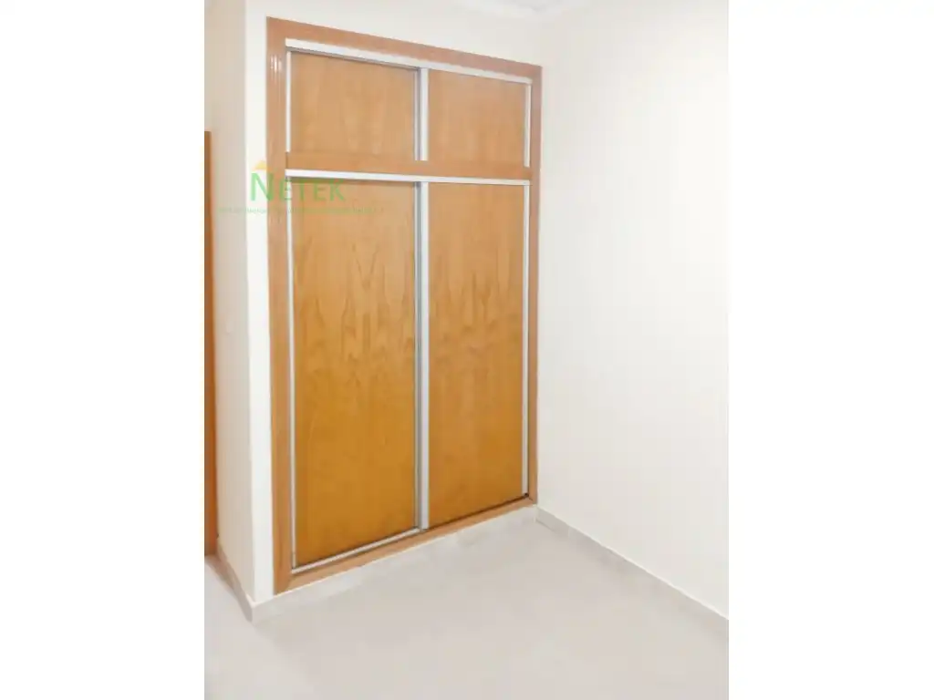 Habitación de Planta baja en venta en Almoradí con Horno