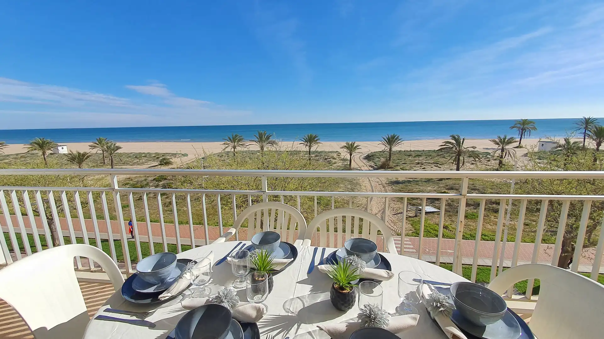 Apartment with terrace to rent in Passeig Marítim de Neptú, imagen 16
