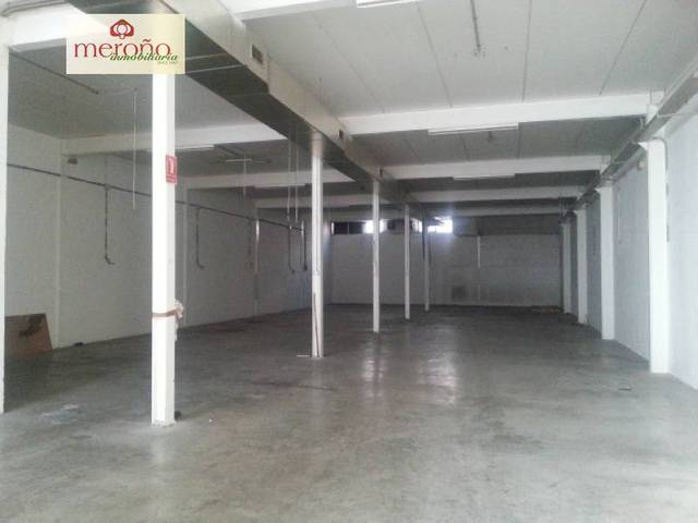 Nave industrial en Venta en El Toscar