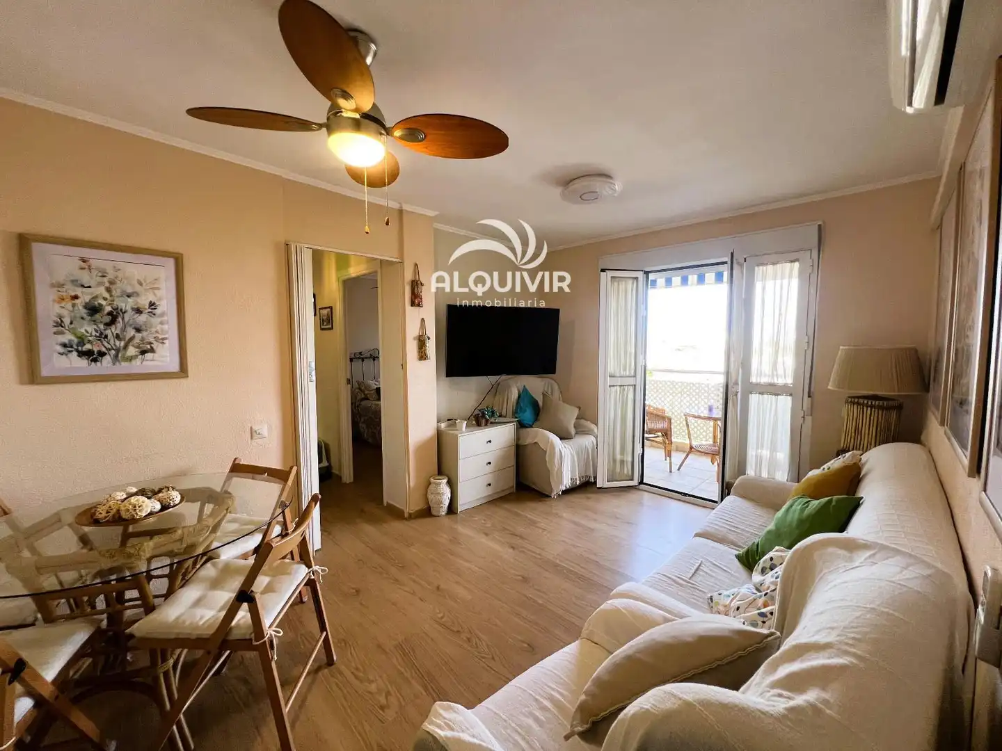 Wohnzimmer von Wohnung zum Verkauf in Almonte mit Klimaanlage, Terrasse und Abstellraum