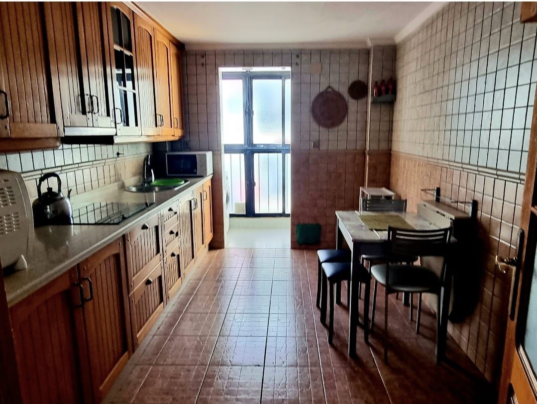 Kitchen of Flat to rent in  Melilla Capital  with Air Conditioner, Furnished and Washing machine