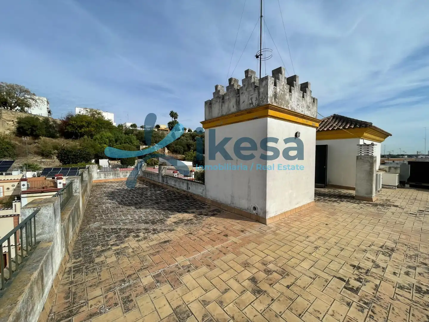 Vista exterior de Edifici en venda en Barrio Bajo