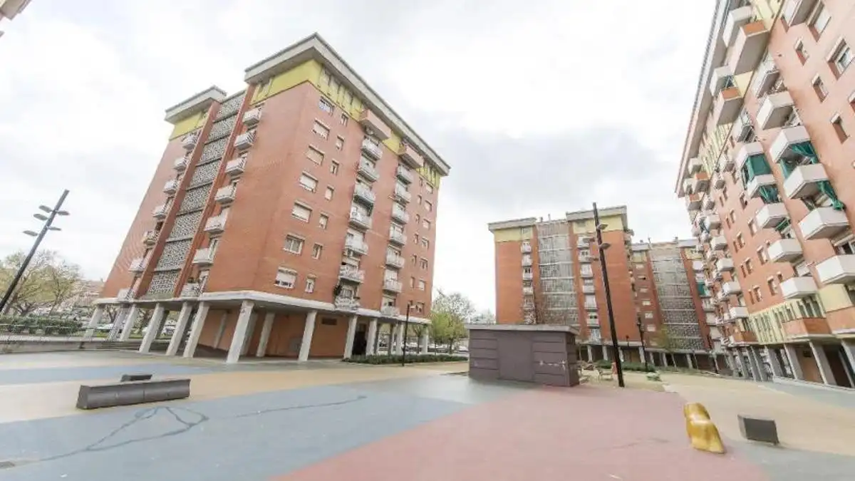 Vista exterior de Apartamento en venta en Granollers con Balcón