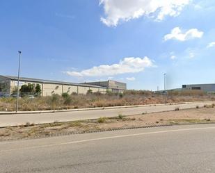 Industrial land for sale in Santa Oliva