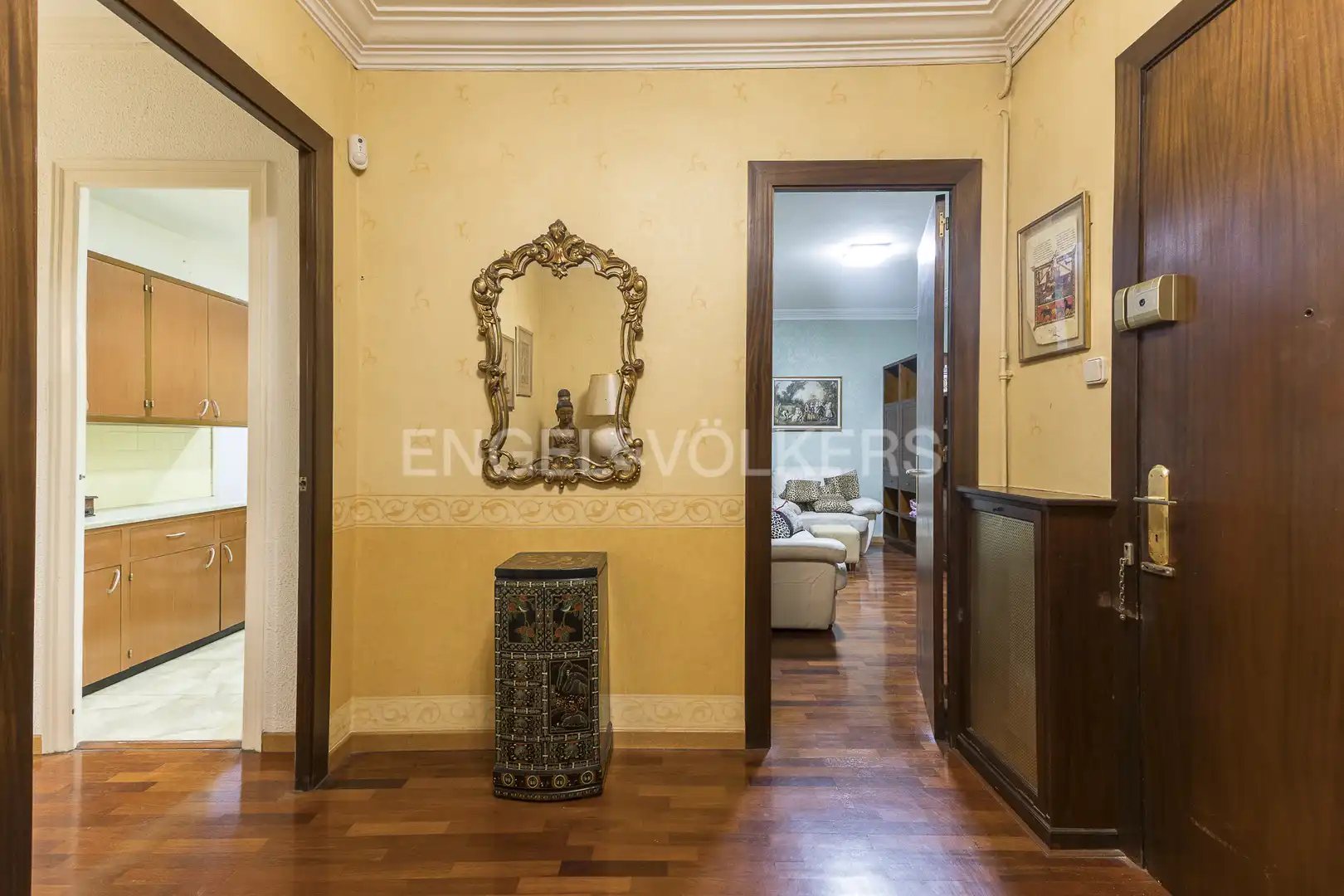 Flat for sale in Barcelona  with Heating, Parquet flooring and Furnished