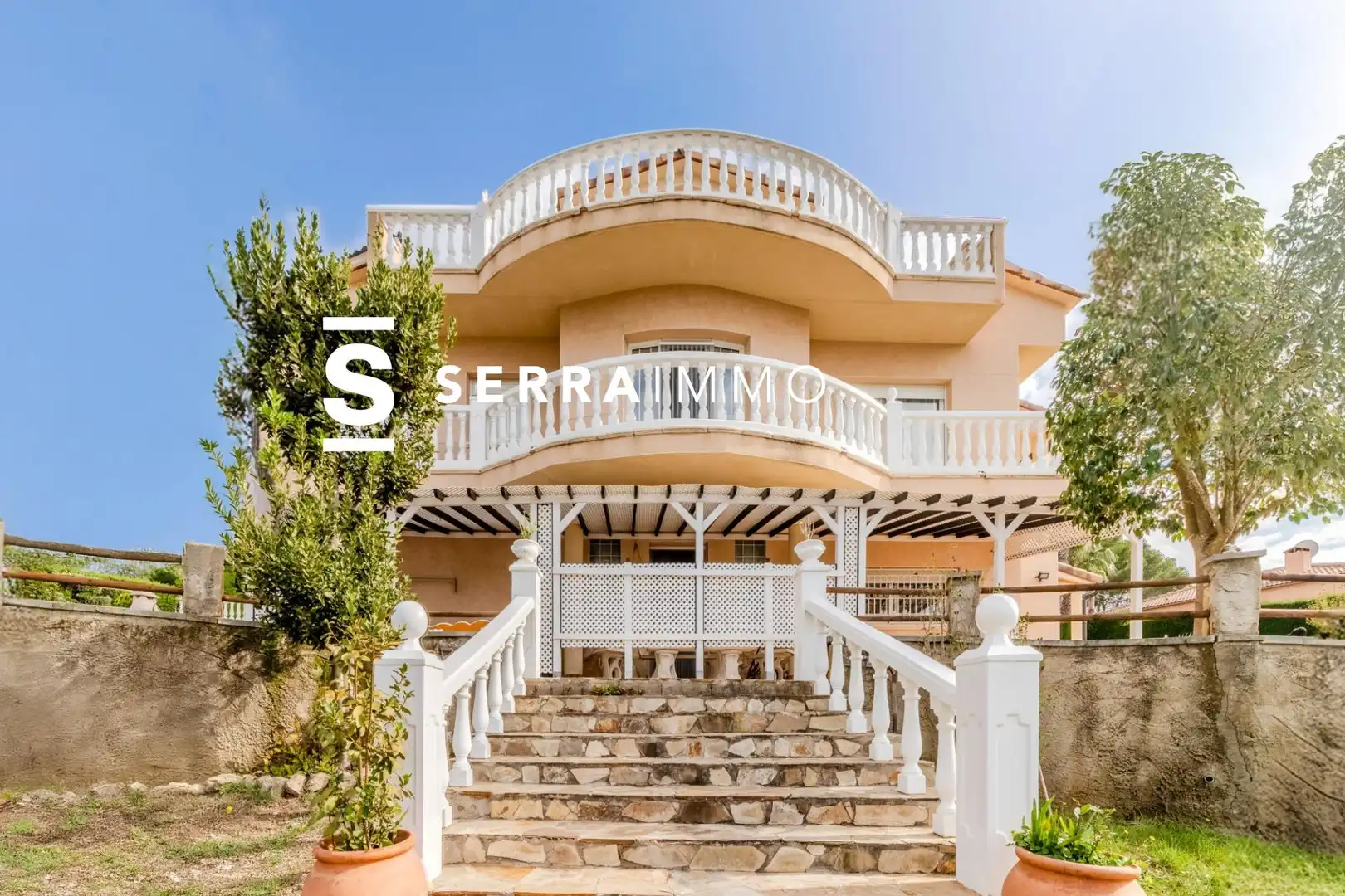 Vista exterior de Casa o xalet en venda en Olivella amb Calefacció, Jardí privat i Terrassa