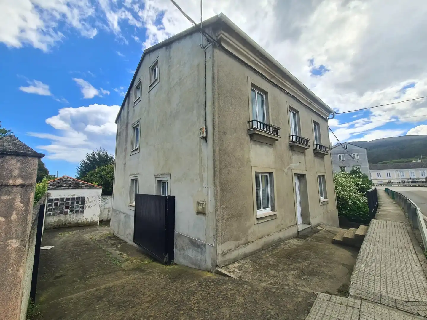 Casa amb jardí en venda a GENERAL SAN MIGUEL, imagen 4