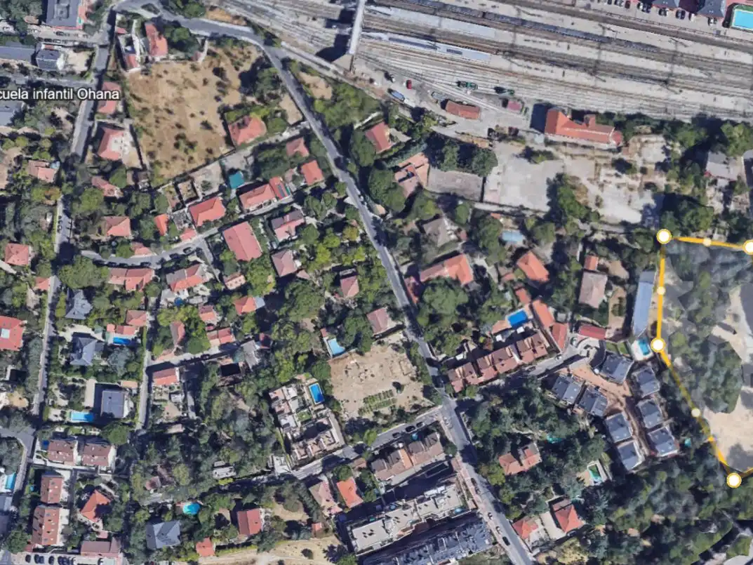 Terreny residencial en venda a Calle Mestas 6