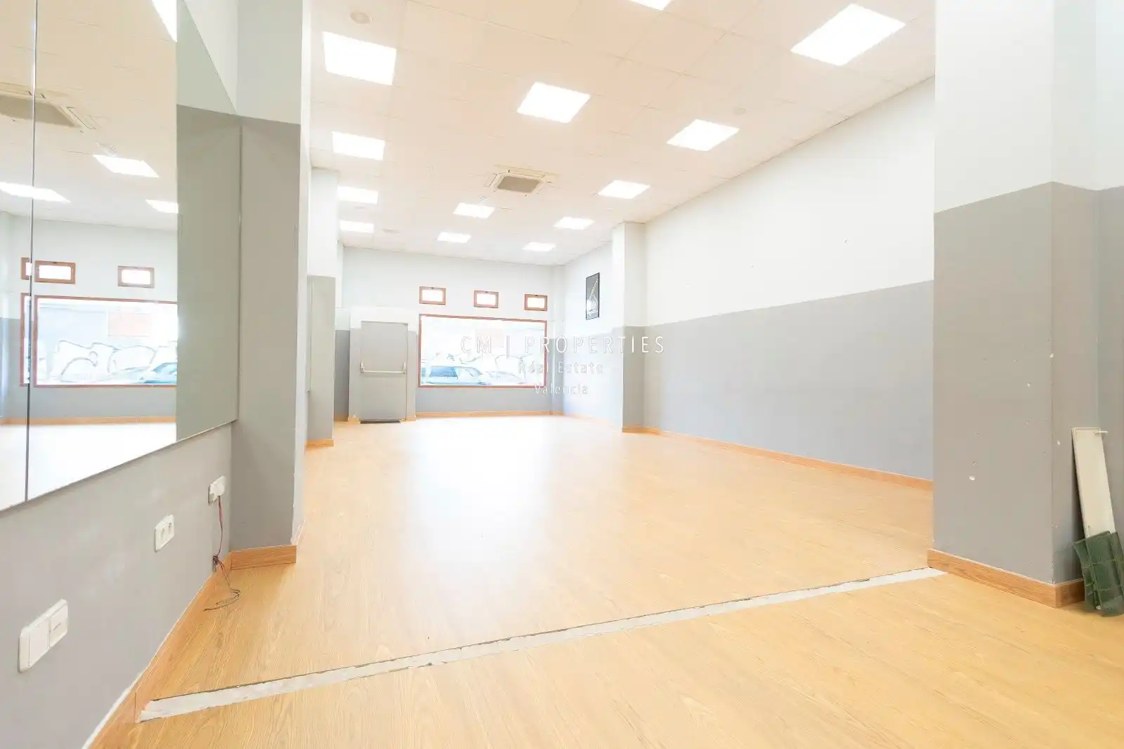 Local comercial en venda a Carcagente, imagen 30