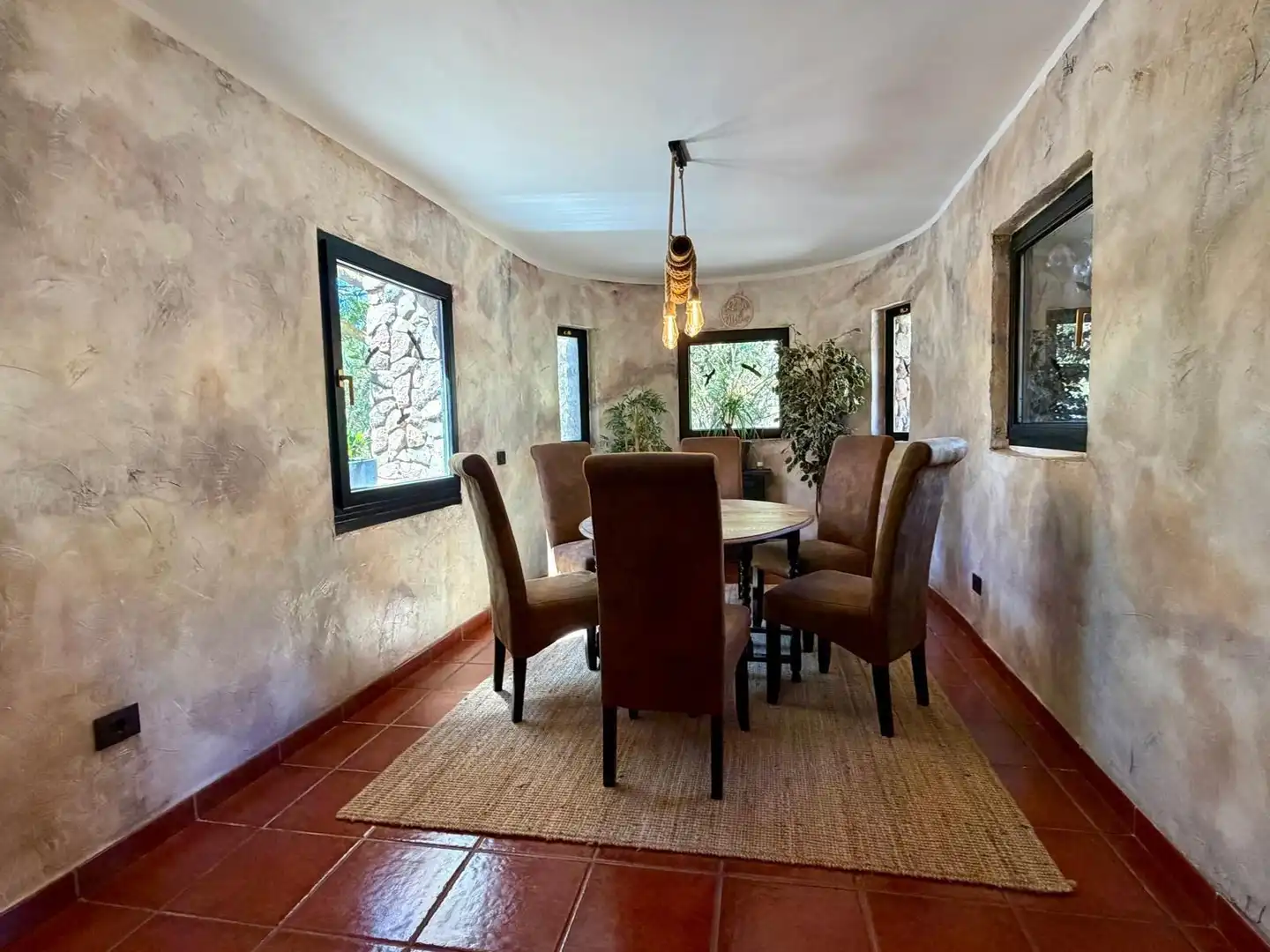 Comedor de Finca rústica en venta en Telde con Aire acondicionado, Calefacción y Jardín privado