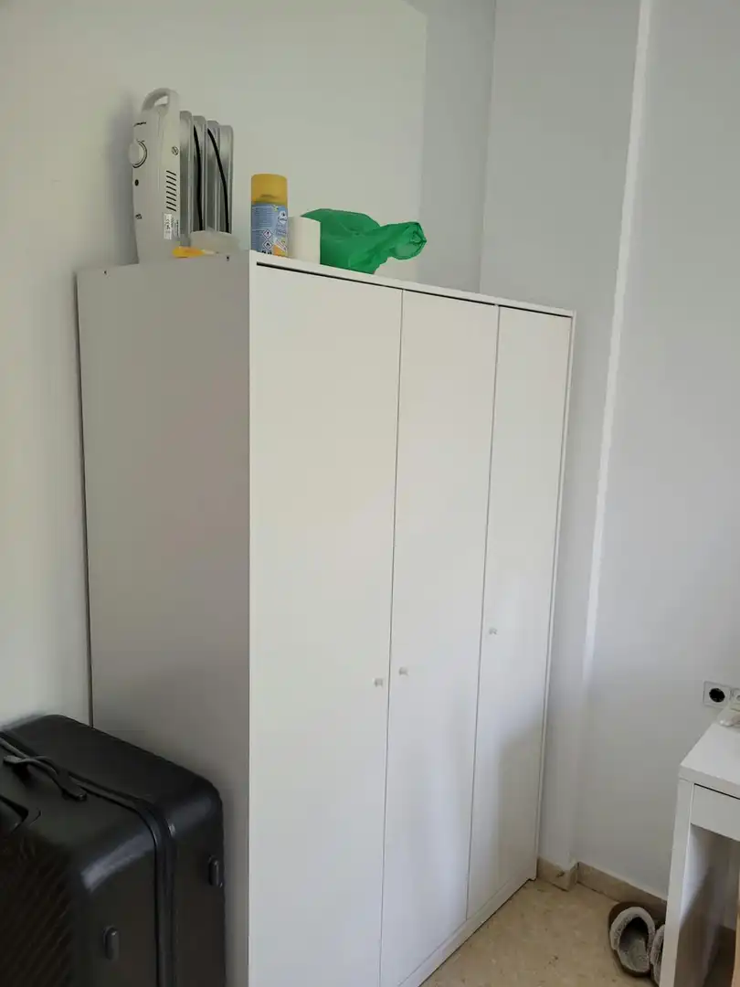 Habitación de Piso para compartir en Barcelona con Calefacción, Amueblado y Lavadora