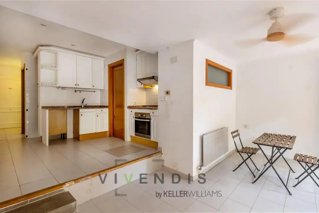 Cocina de Piso en venta en Sant Andreu de la Barca, Barcelona