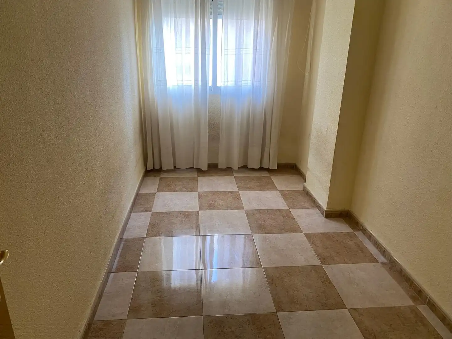 Dormitori de Pis en venda en Ciudad Real amb Aire condicionat i Terrassa