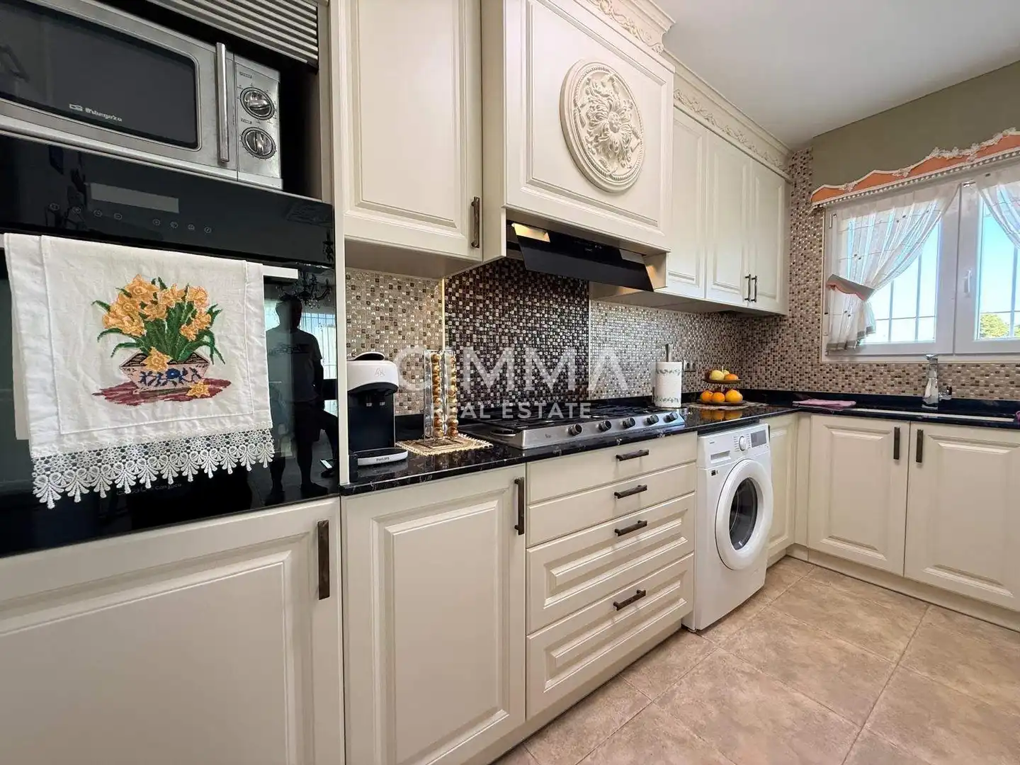 Cocina de Casa o chalet en venta en La Nucia con Aire acondicionado, Jardín privado y Terraza