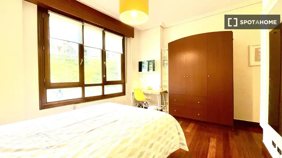 Habitació a Abandoibarra - Guggenheim