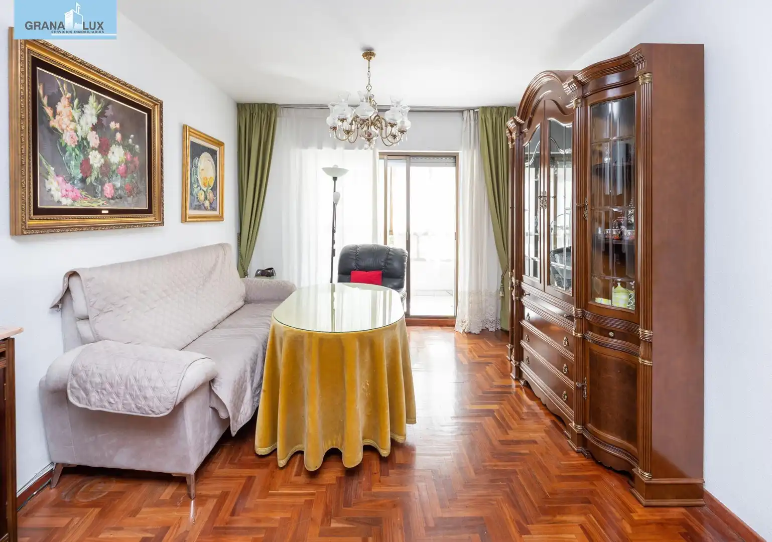 Flat with terrace for sale in Calle Tejeiro, imagen 4