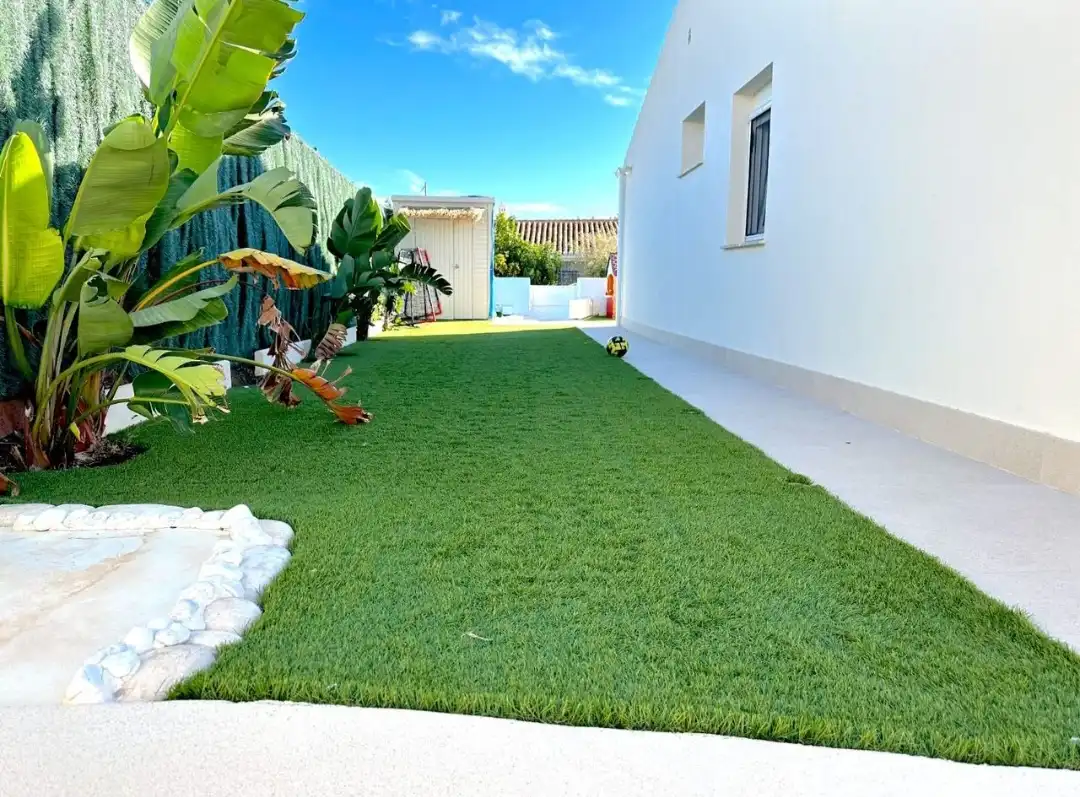 Garden of Houses for sale in Mijas  with Air Conditioner, Heating and Swimming Pool
