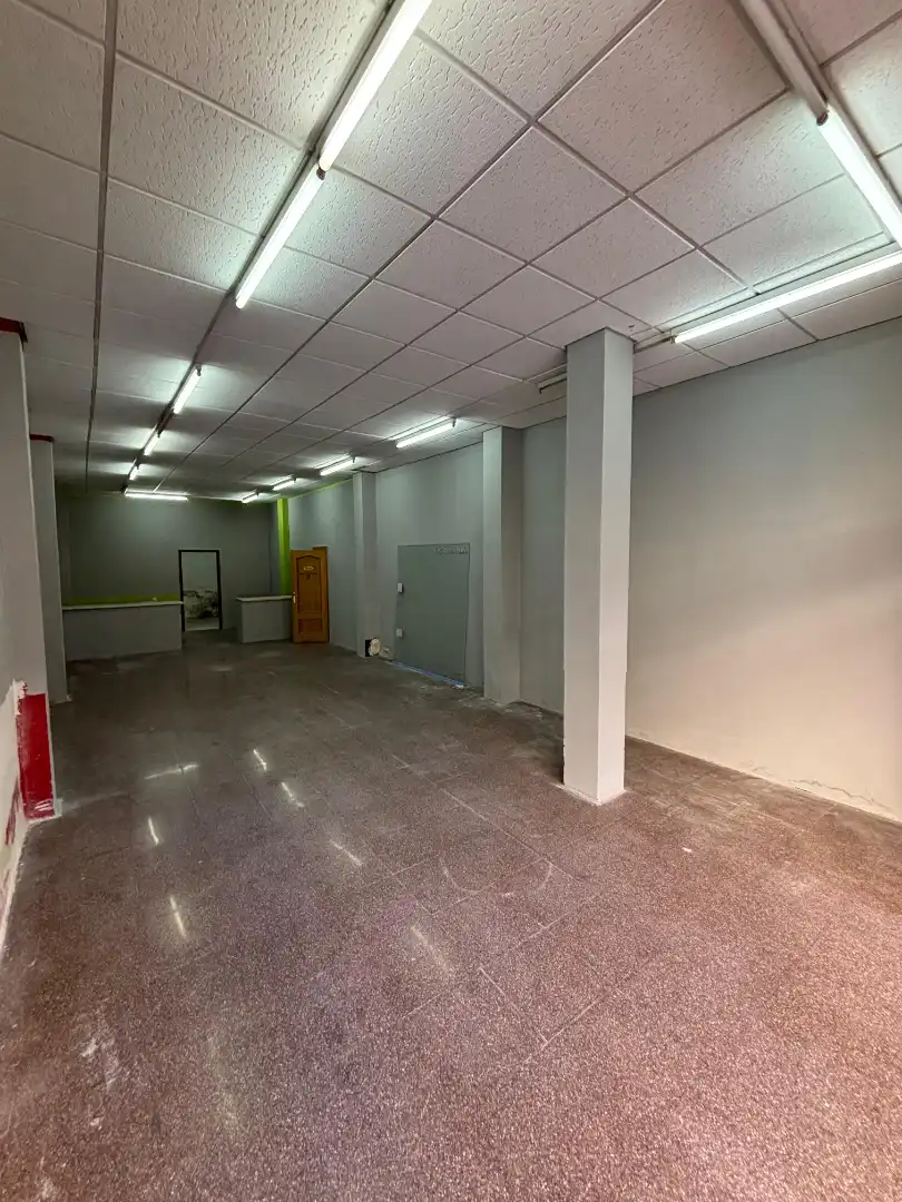 Local comercial en venda a Carrer de Blasco Ibáñez