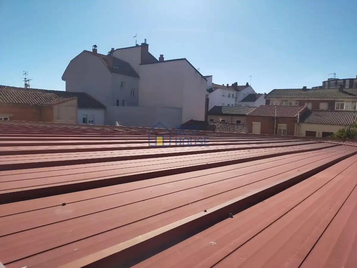 Terrasse von Wohnung zum Verkauf in León Capital  mit Heizung, Terrasse und Abstellraum
