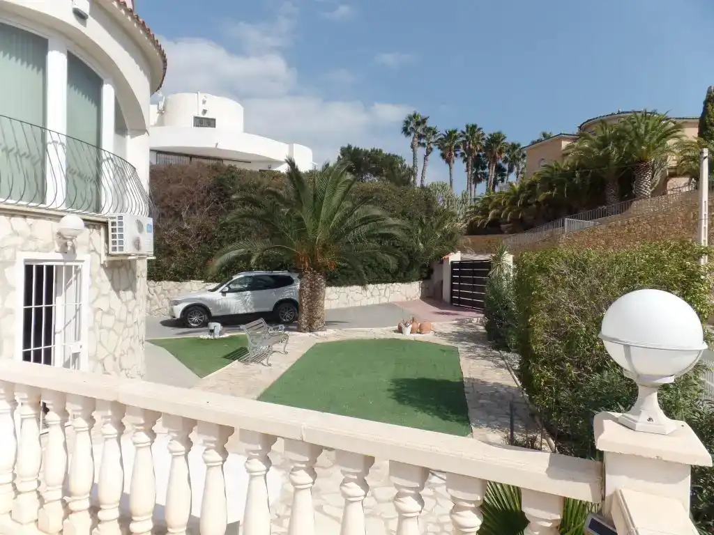 Jardí de Pis en venda en El Campello amb Aire condicionat, Jardí privat i Piscina