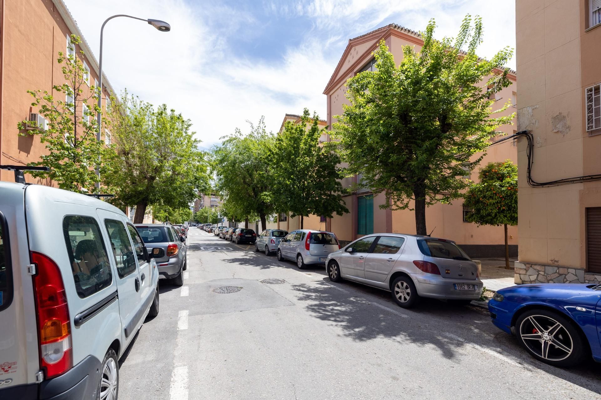 Vista exterior de Planta baixa en venda en  Granada Capital amb Aire condicionat, Calefacció i Traster