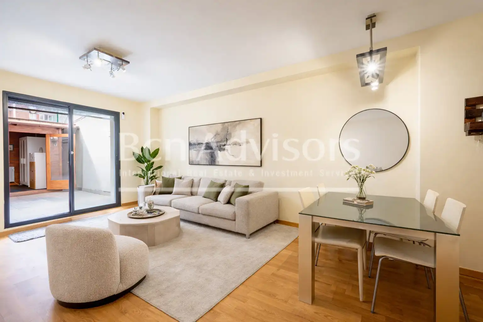 Living room of Flat for sale in Barcelona  with Air Conditioner, Heating and Parquet flooring