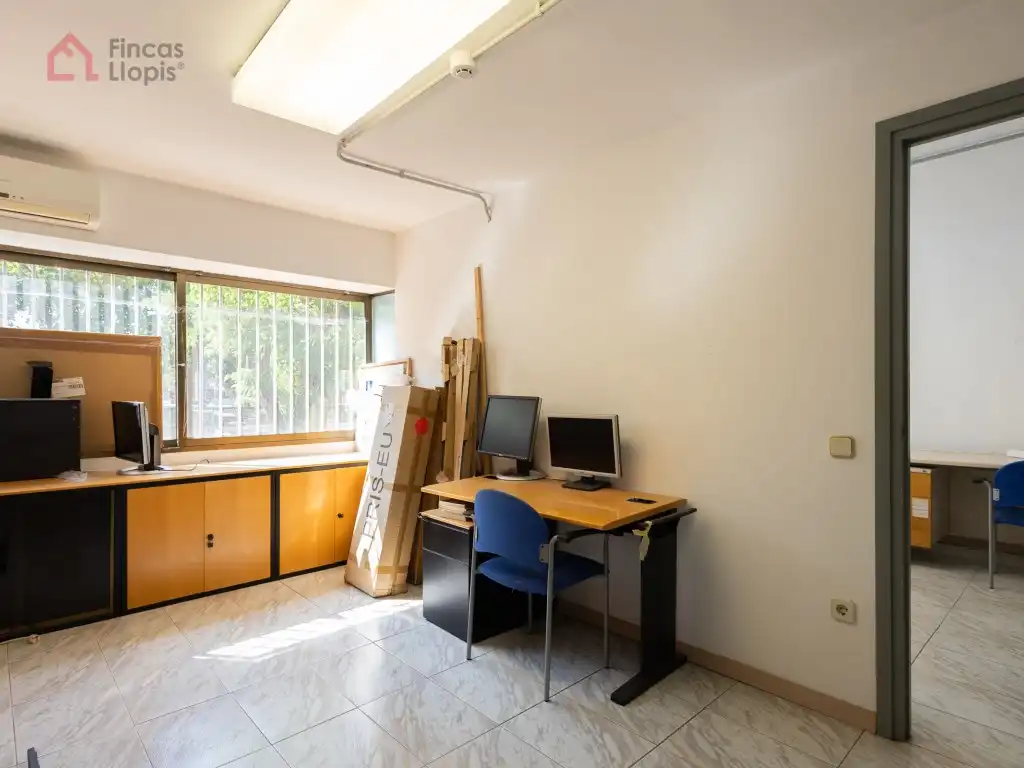 Business premises for sale in Calle Alts Forns 68, imagen 12