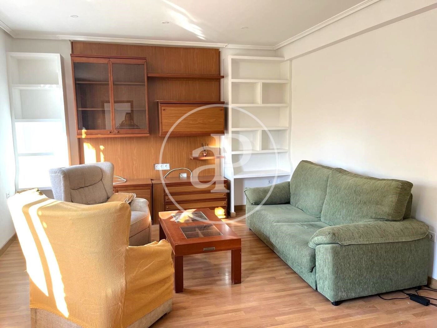 Sala d'estar de Pis de lloguer en  Valencia Capital amb Aire condicionat, Calefacció i Moblat