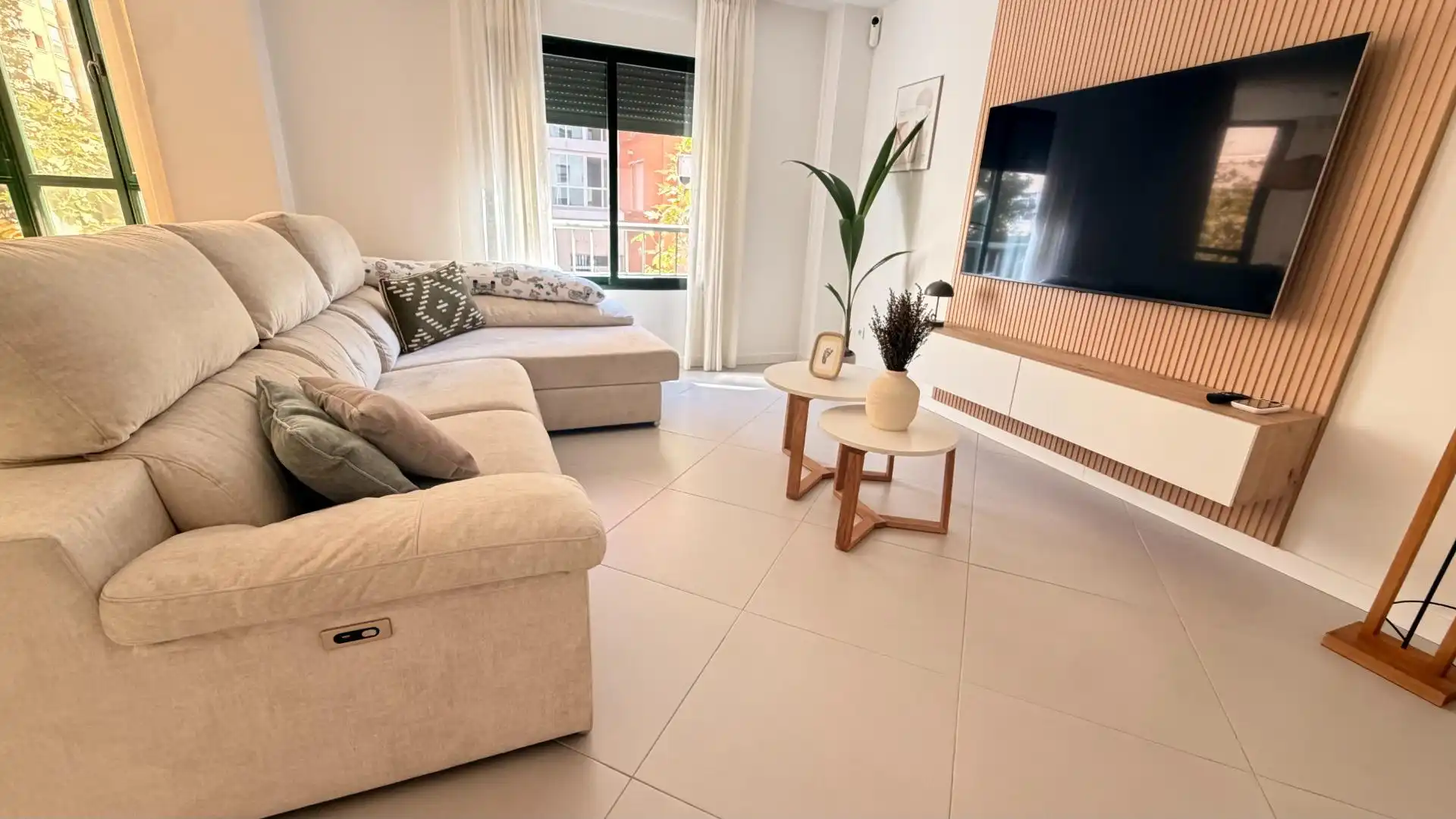 Living room of Apartments for sale in Elche ciudad