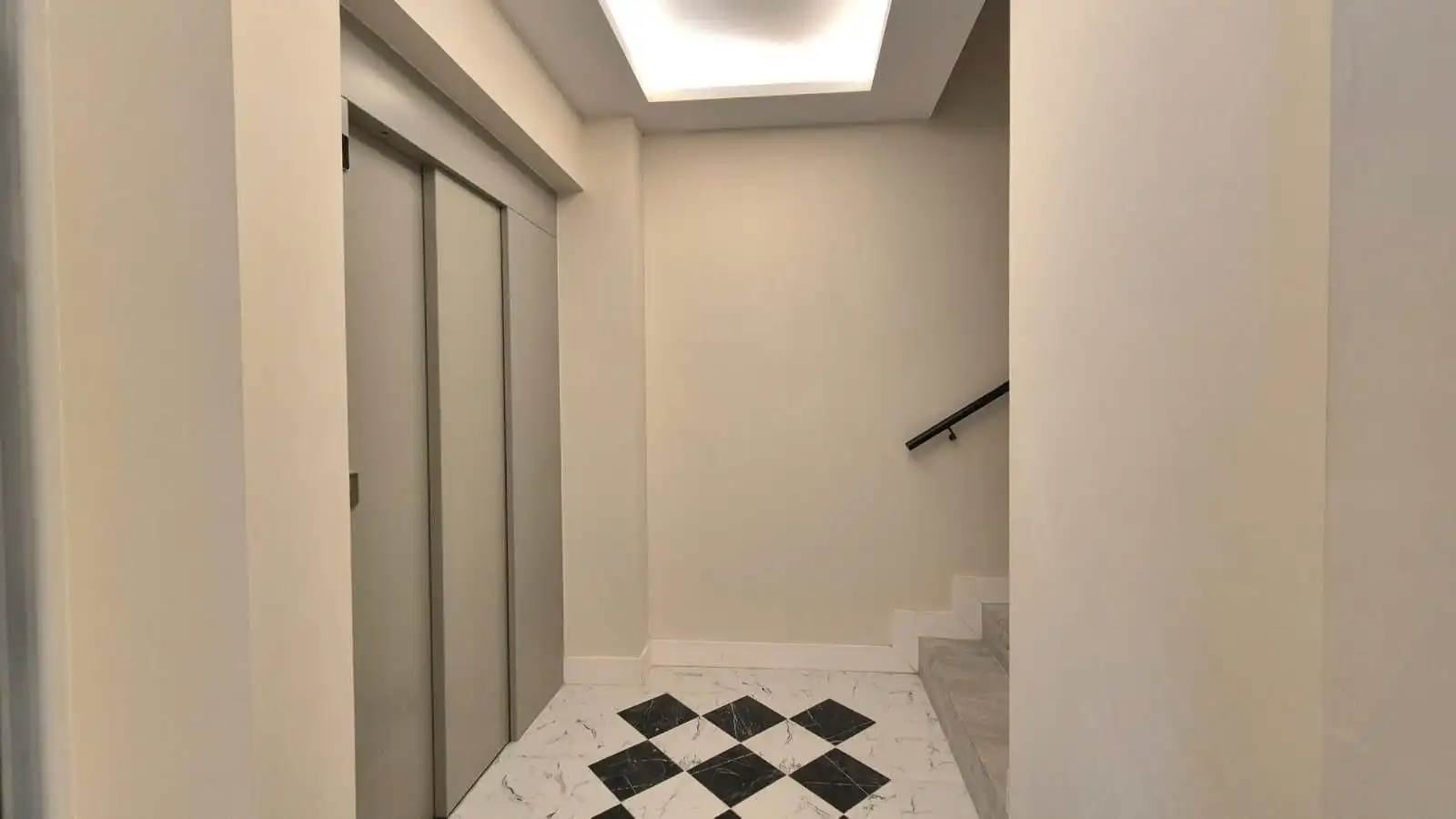 Inmuebles singulares con ascensor en venta en Estepona Pueblo, imagen 33