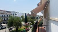 Exterior view of Flat for sale in Los Palacios y Villafranca  with Air Conditioner and Balcony