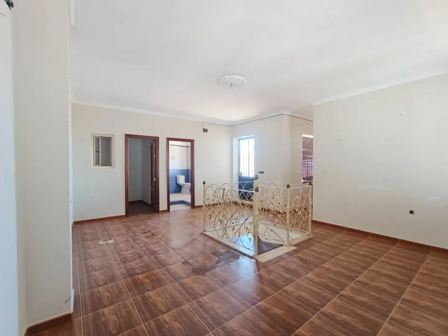 Adosado con jardín en venta en Calle ROSA, imagen 2